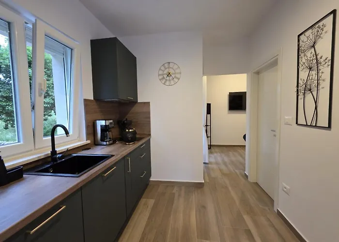 Persic 2 Sveta Marina